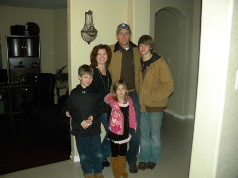 Family gallery photo 7 of 179
