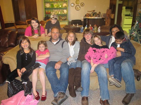 Family gallery photo 138 of 179