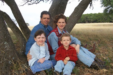 Family gallery photo 146 of 179
